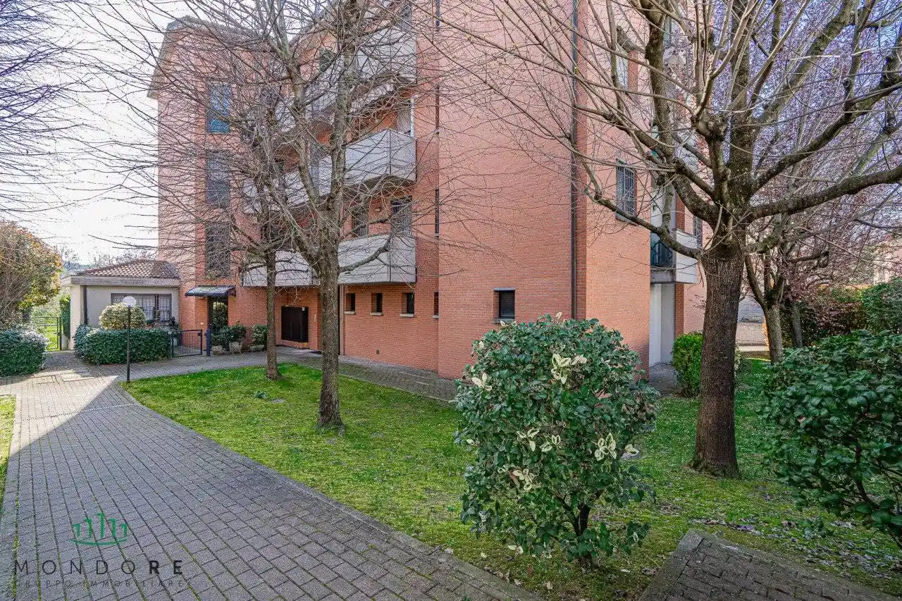 Appartamento in vendita a Casalecchio di Reno