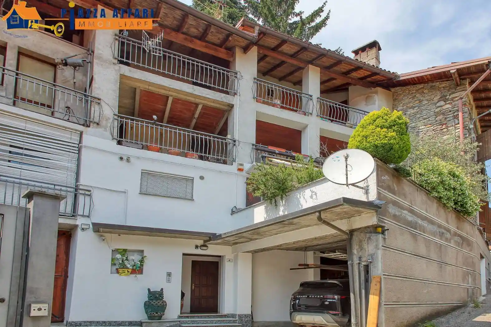 Casa indipendente in vendita a Marchirolo