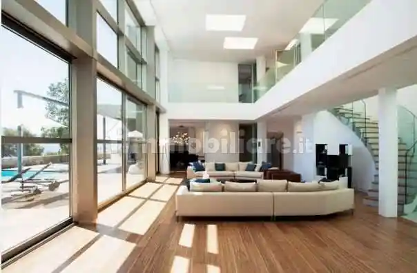 Villa in vendita a Modena