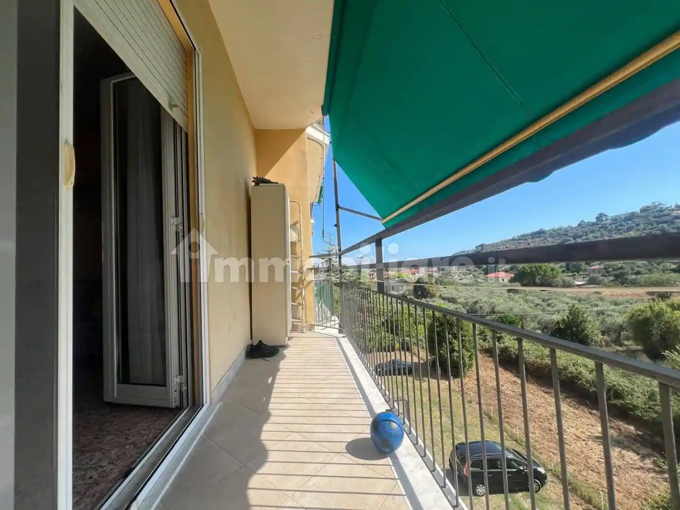 Appartamento in vendita a Diano Castello