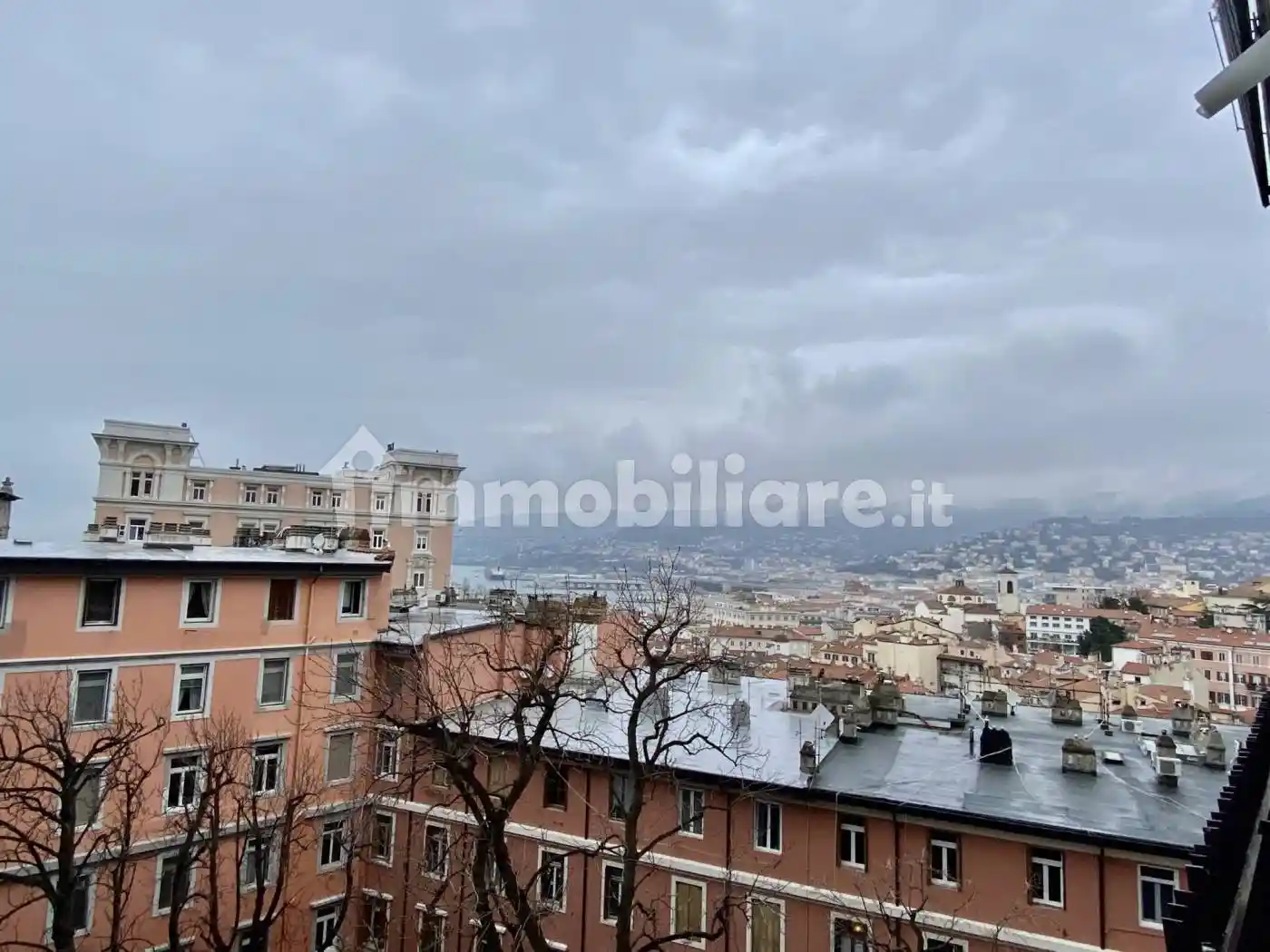 Appartamento in affitto a Trieste