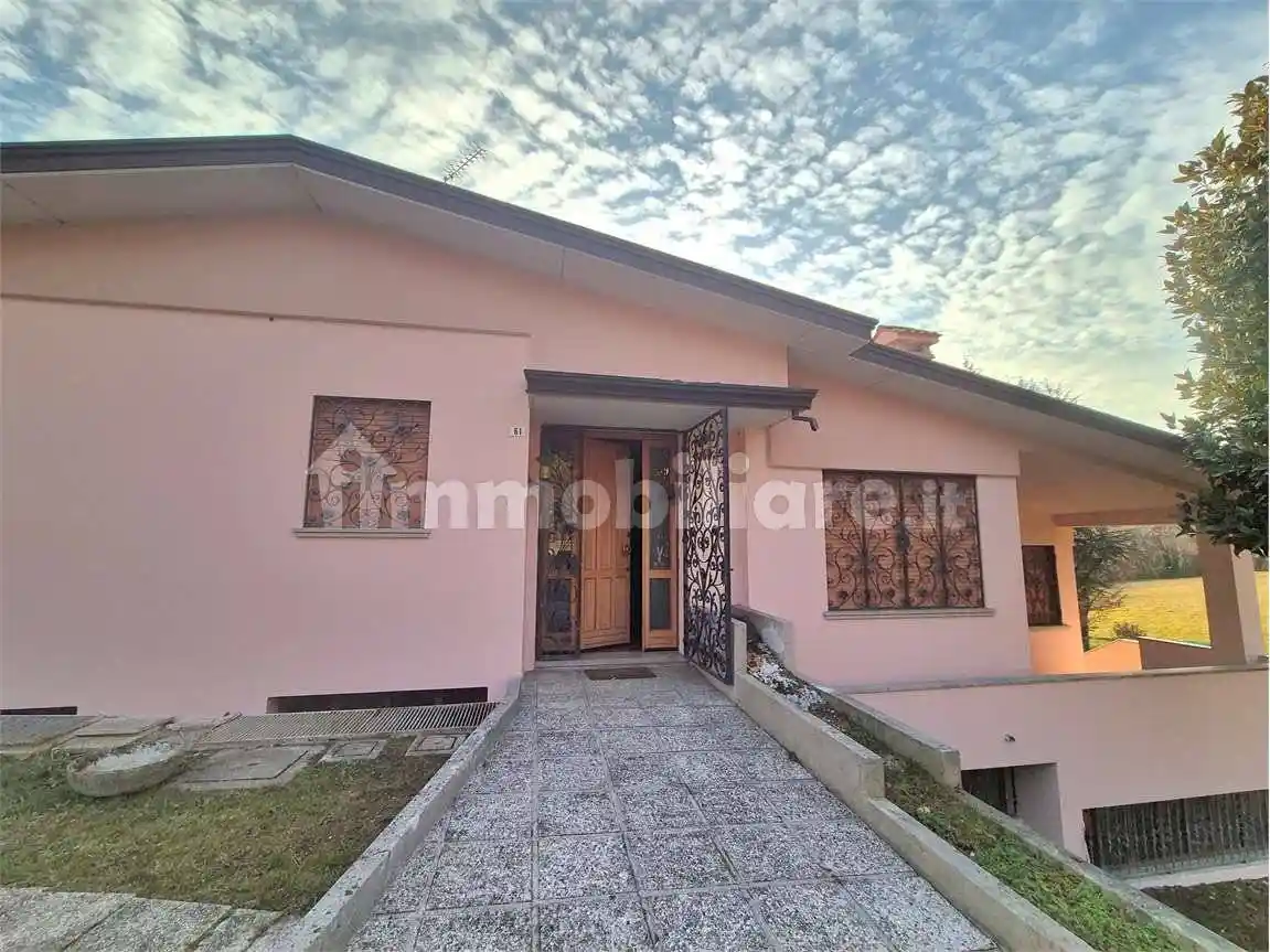 Villa in vendita a Conegliano