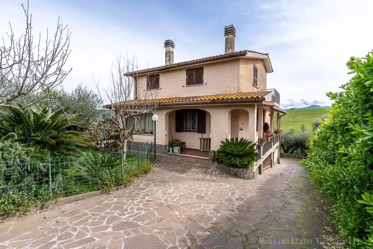 Villa in vendita a Roma