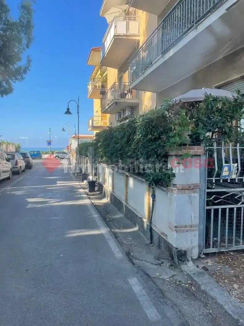 Appartamento in affitto a Minturno