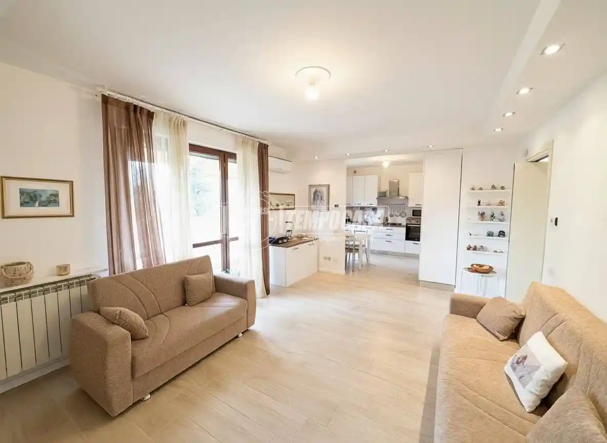 Appartamento in vendita a Vedano al Lambro