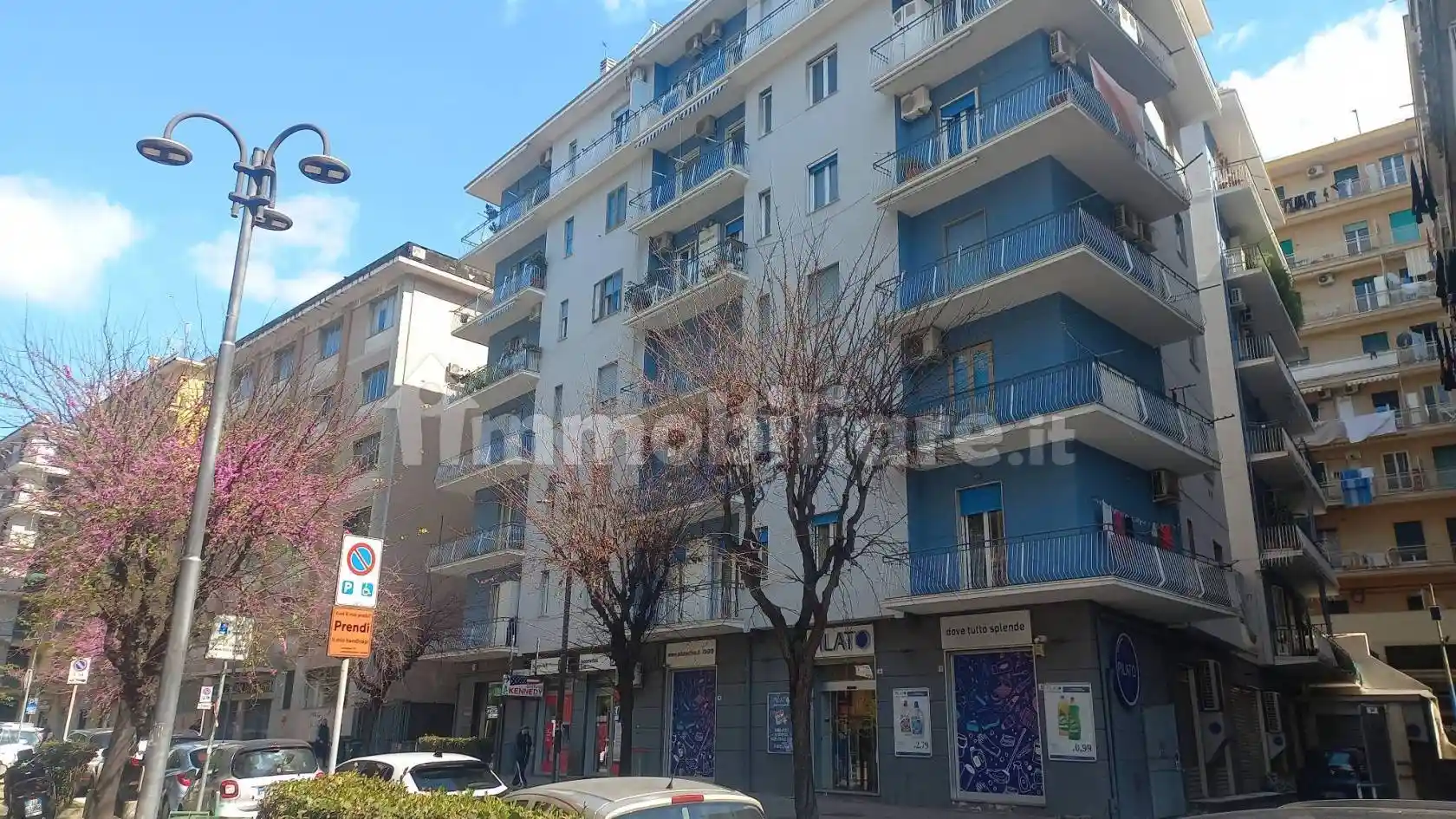 Appartamento in vendita a Salerno