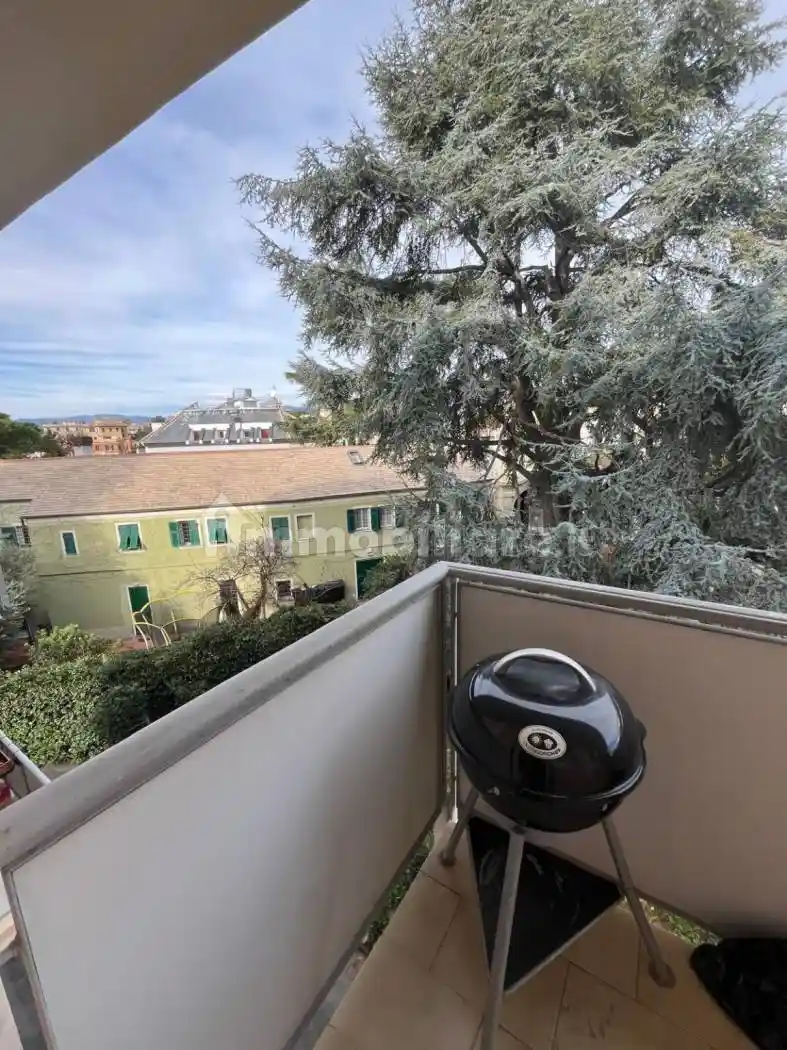 Appartamento in affitto a Genova