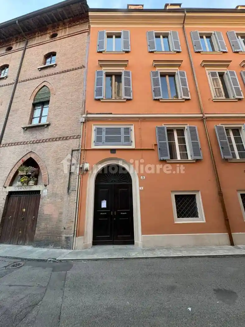 Appartamento in affitto a Modena