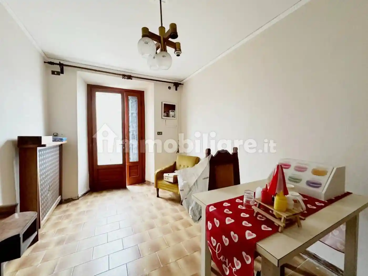 Casa indipendente in vendita a Pescia