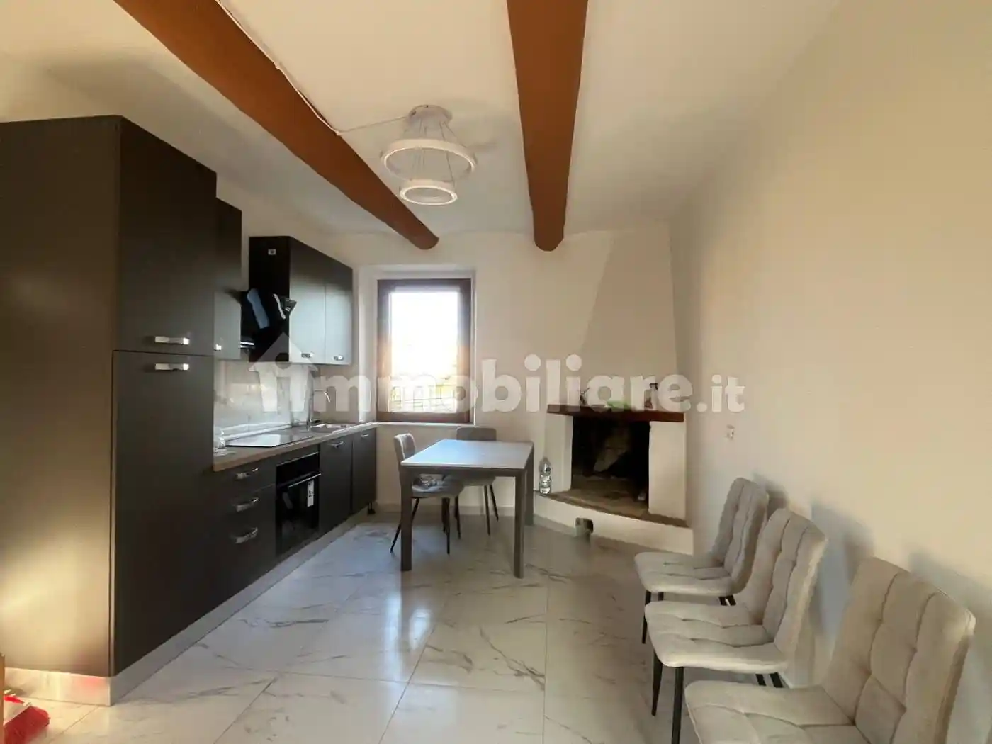 Appartamento in vendita a Cortona