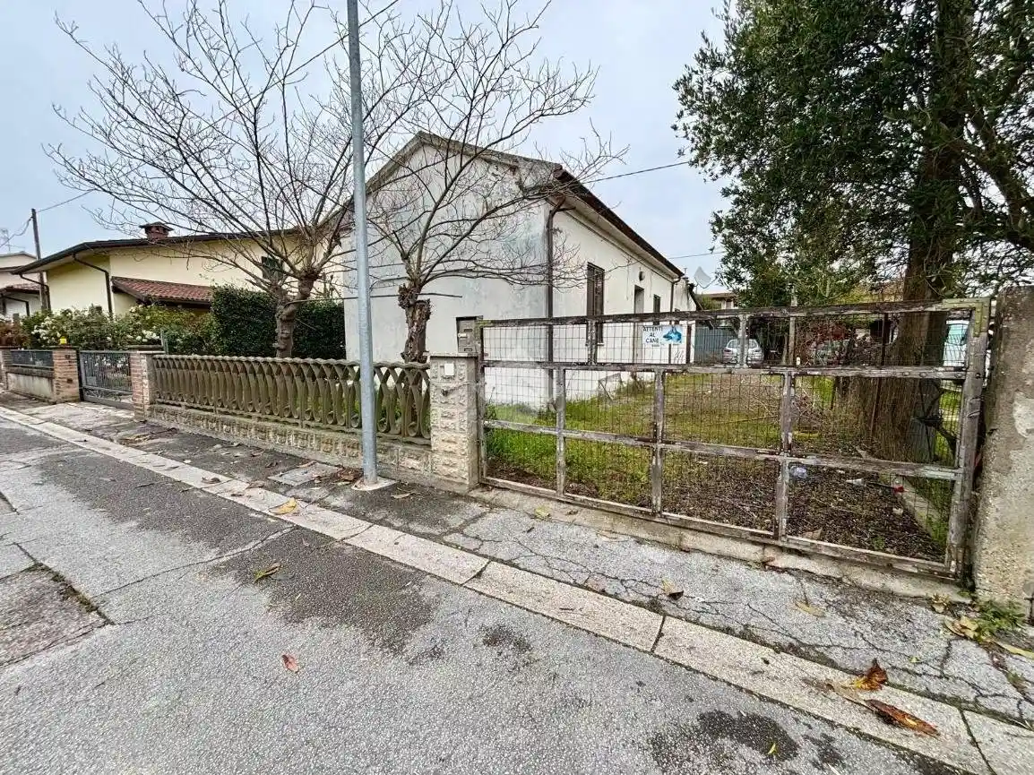 Appartamento in vendita a Ravenna