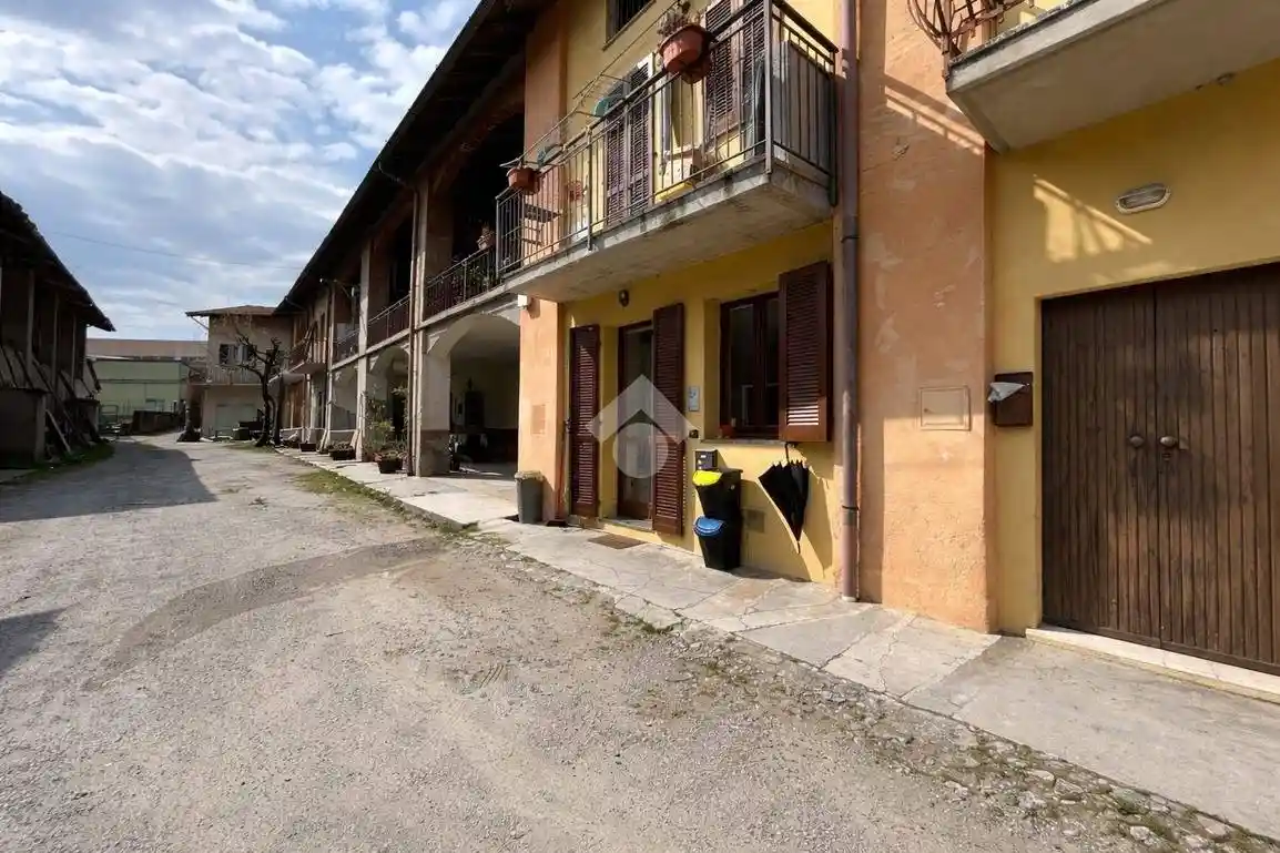 Appartamento in vendita a Olginate