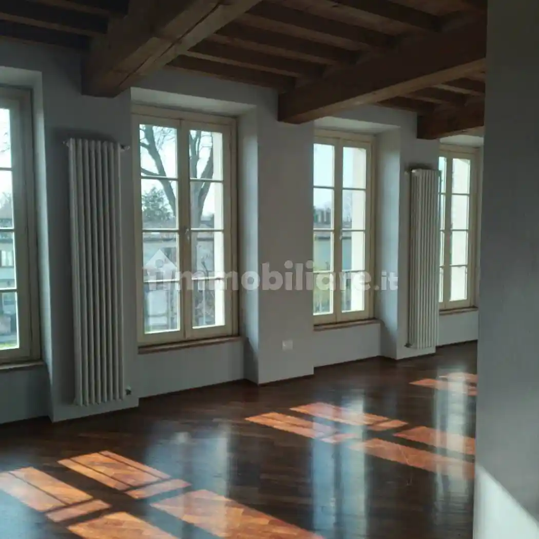 Casa indipendente in vendita a Parma