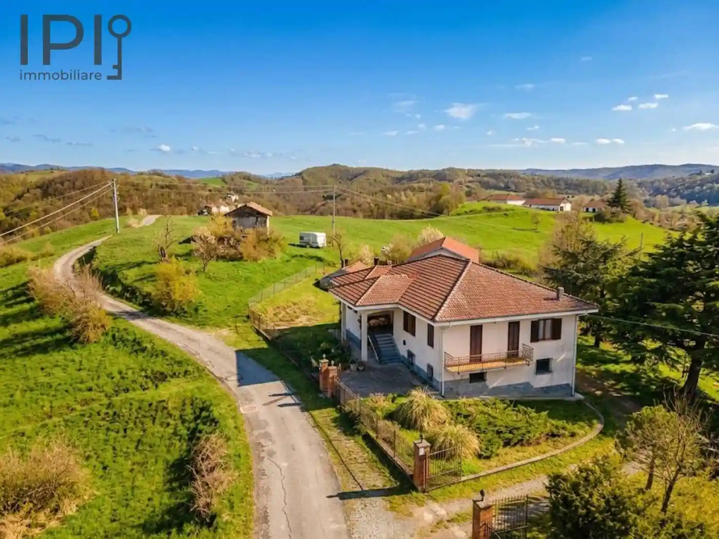 Villa in vendita a Pareto