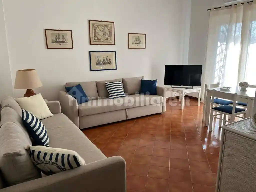 Appartamento in affitto a Ladispoli