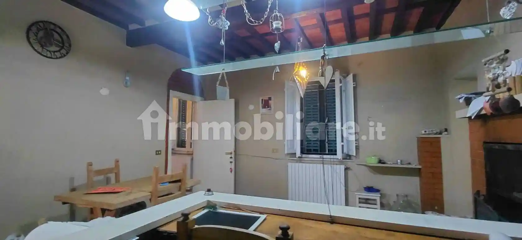 Casa indipendente in vendita a Montecarlo