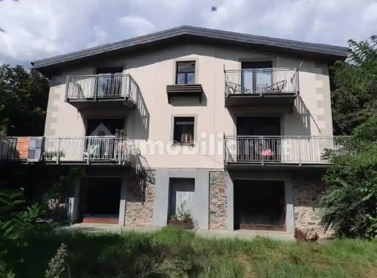 Appartamento in vendita a Castione Andevenno