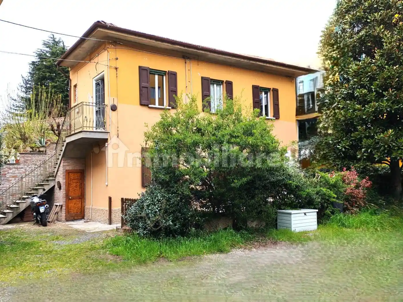 Villa in vendita a Casalecchio di Reno