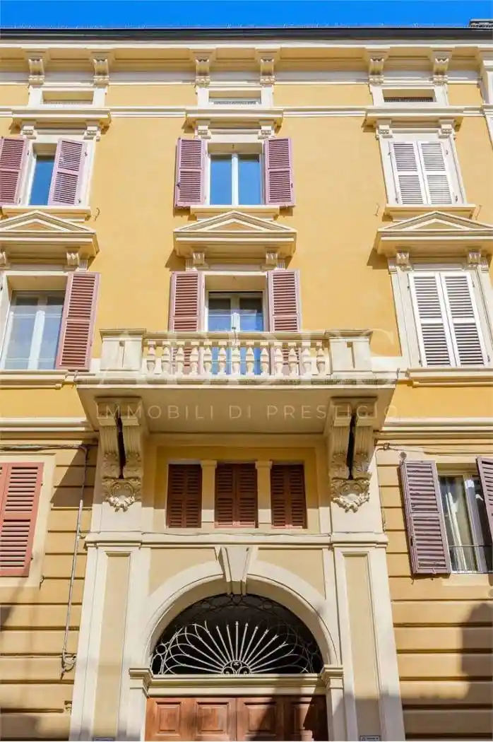 Appartamento in vendita a Modena