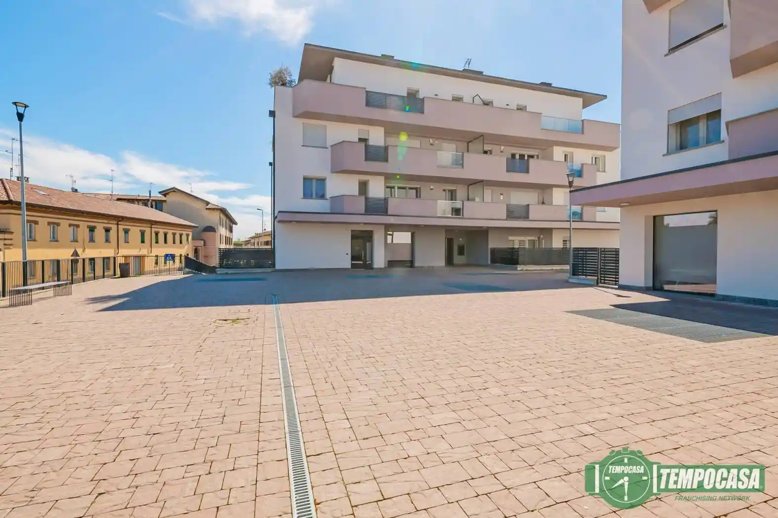 Appartamento in vendita a Cerro al Lambro