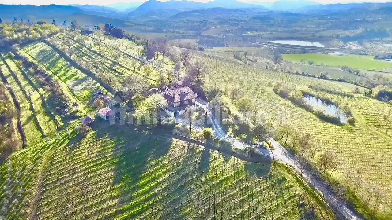 Villa in vendita a Castel Bolognese