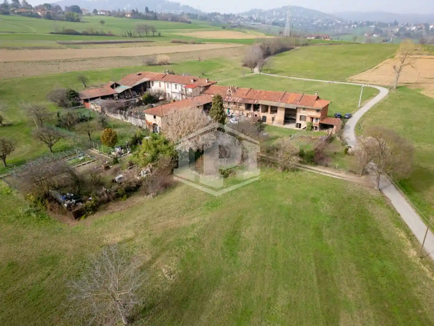 Rustico - Casale in vendita a Chieri