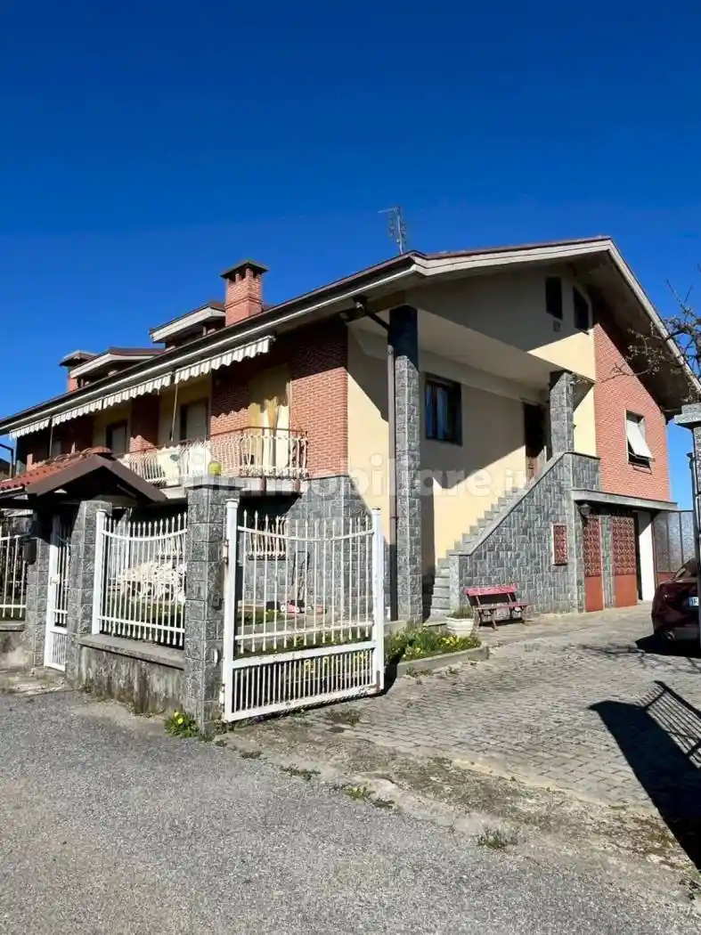 Casa indipendente in vendita a Peveragno