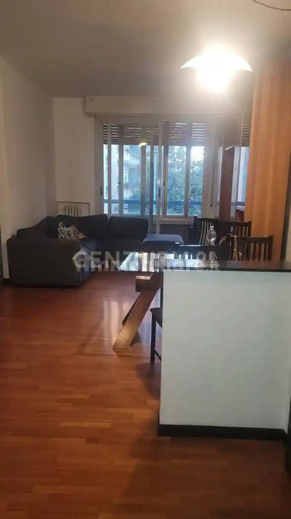 Appartamento in affitto a Rho