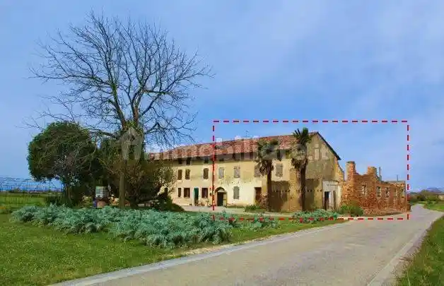 Rustico - Casale in vendita a Portogruaro