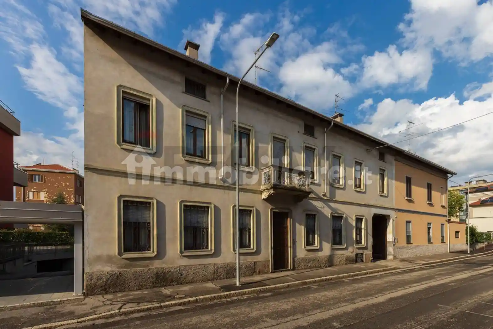 Casa indipendente in vendita a Busto Arsizio