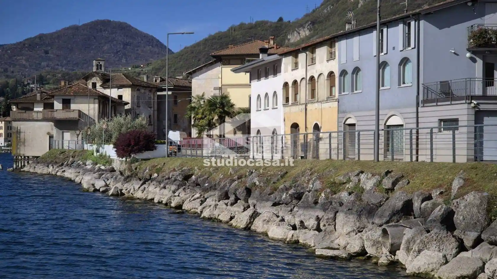 Attico - Mansarda in vendita a Costa Volpino