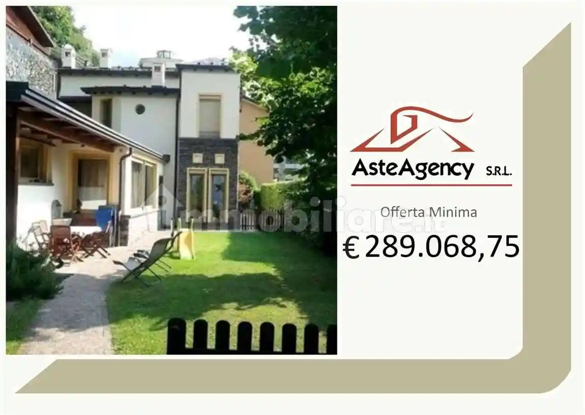 Villa in vendita a Sondrio