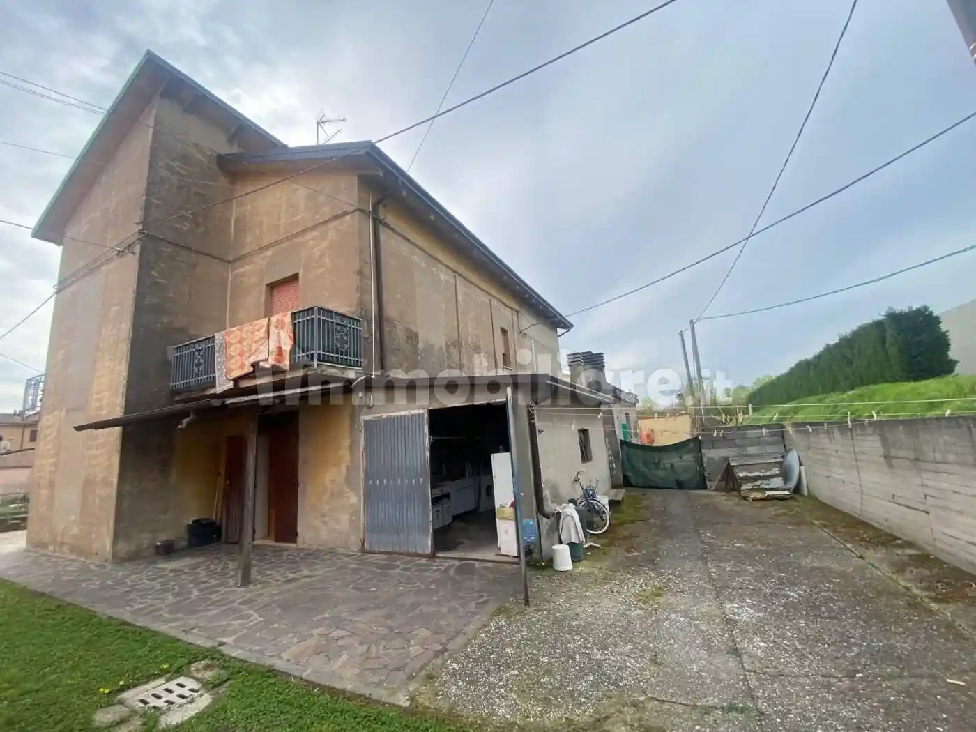 Villa in vendita a Finale Emilia