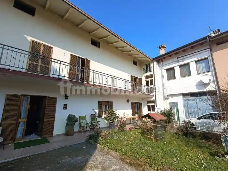 Villa in vendita a Palazzolo sull'Oglio