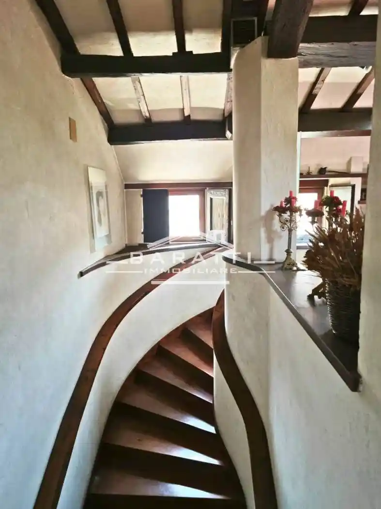 Casa indipendente in vendita a Mantova