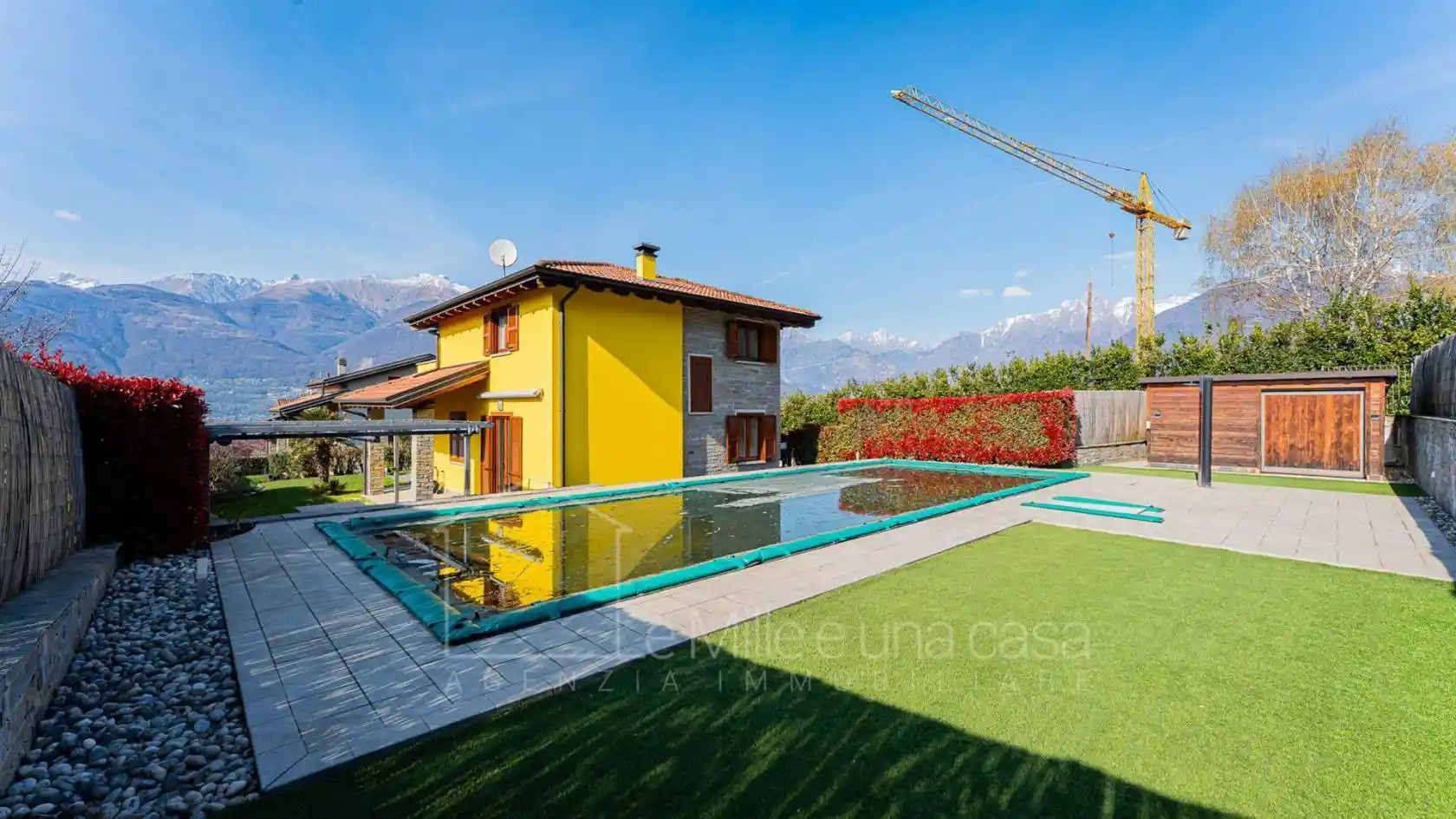 Villa in vendita a Colico