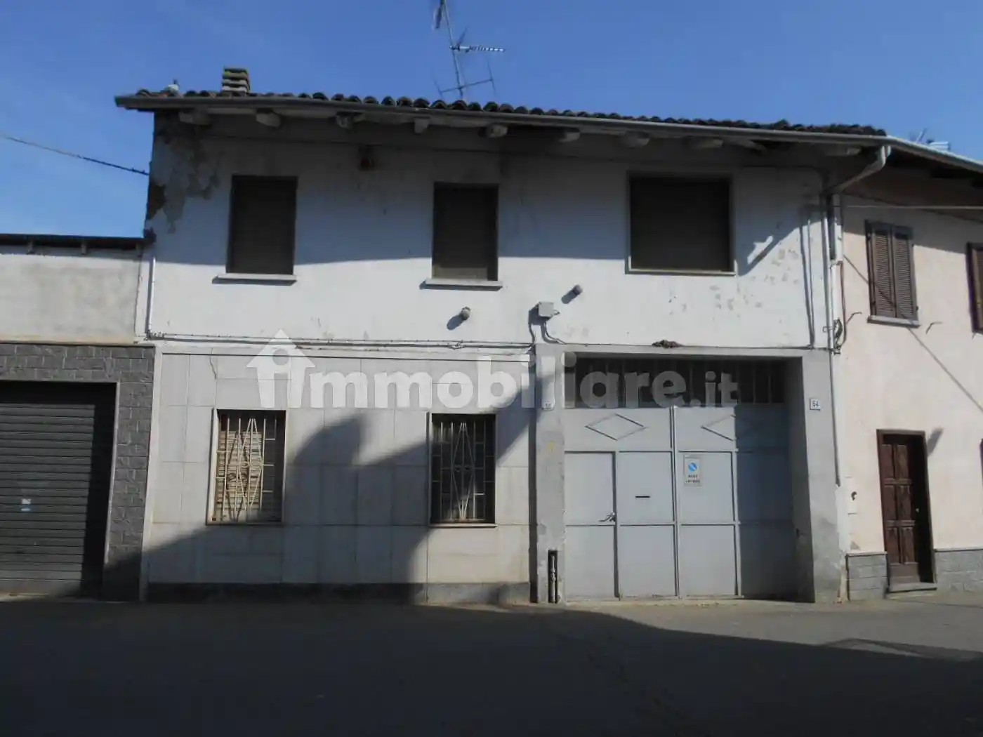 Villa in vendita a Livorno Ferraris