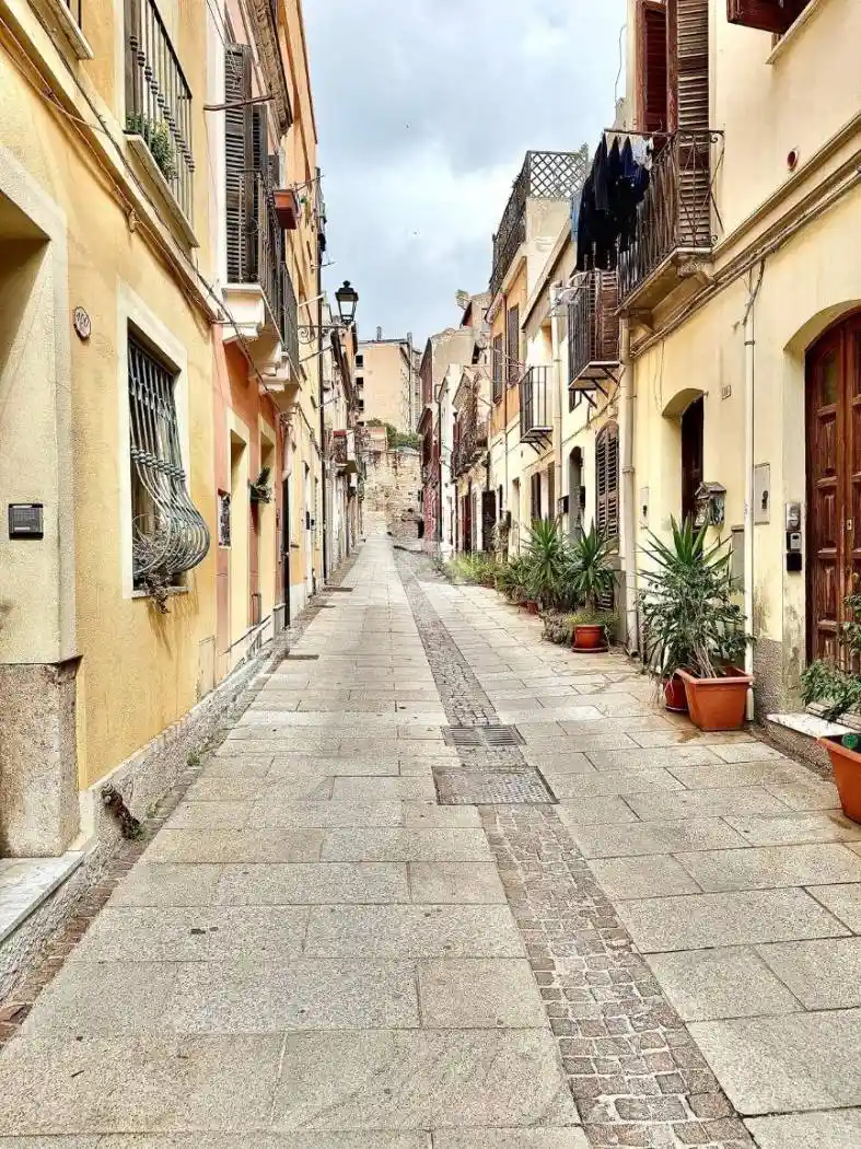 Appartamento in vendita a Cagliari