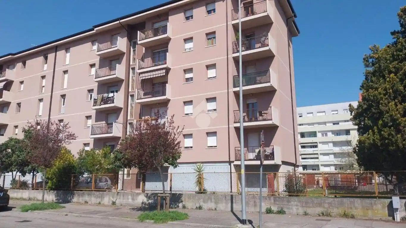 Appartamento in vendita a Verona
