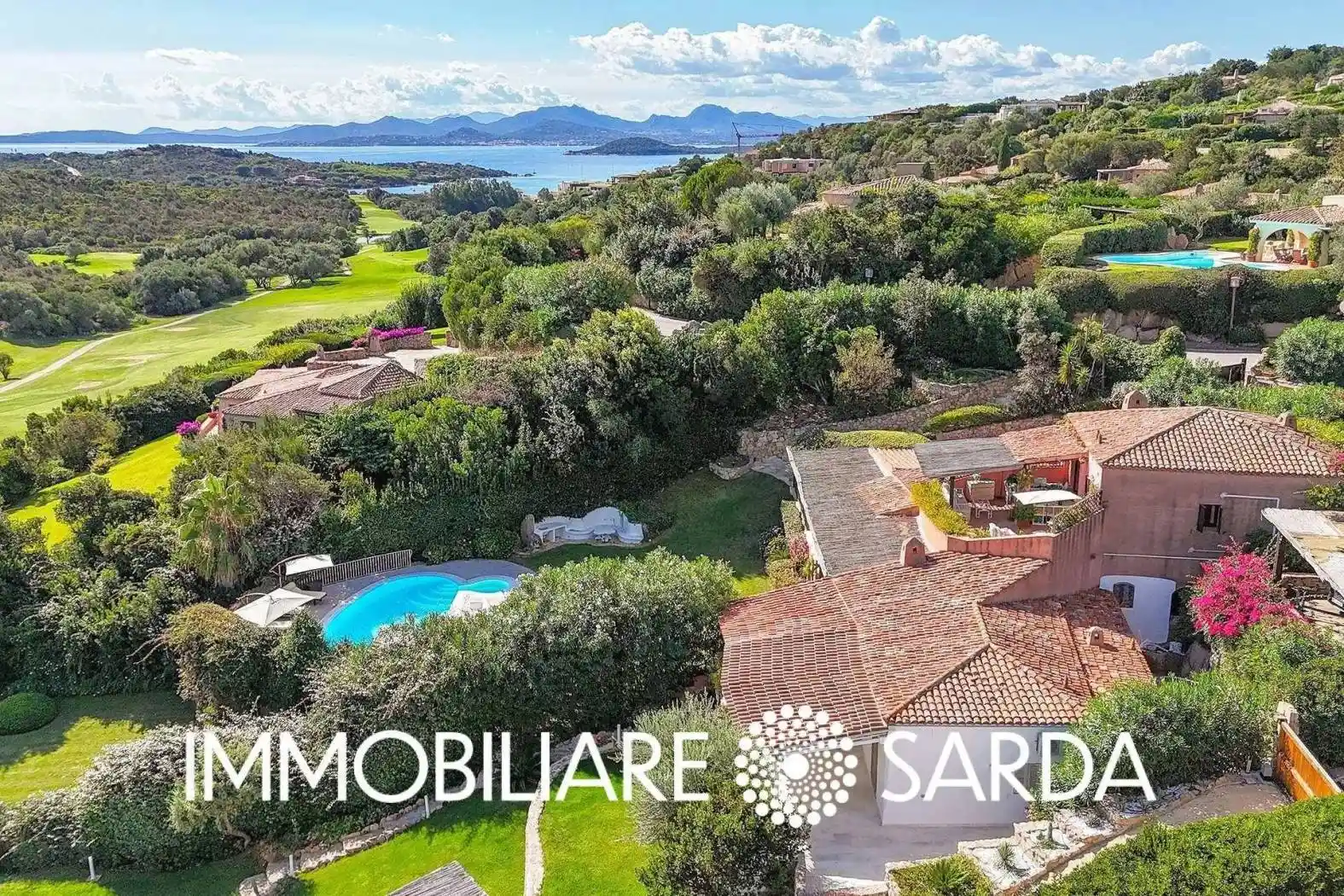 Villa in vendita a Arzachena
