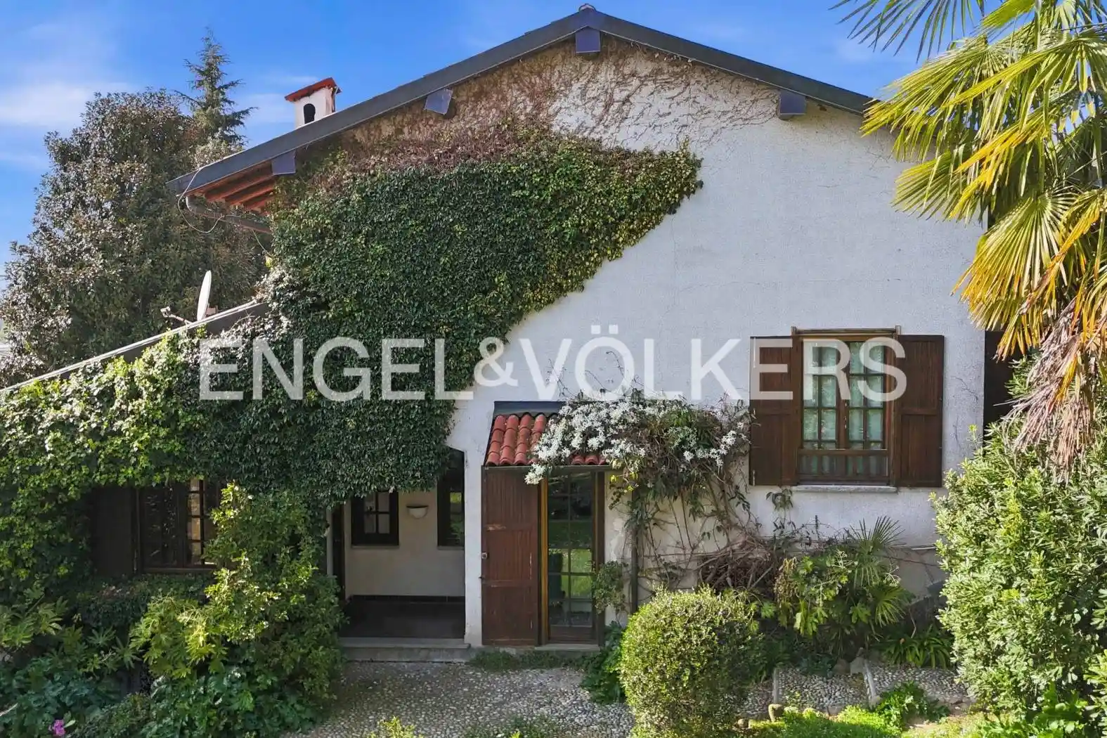 Villetta a schiera in vendita a Luvinate