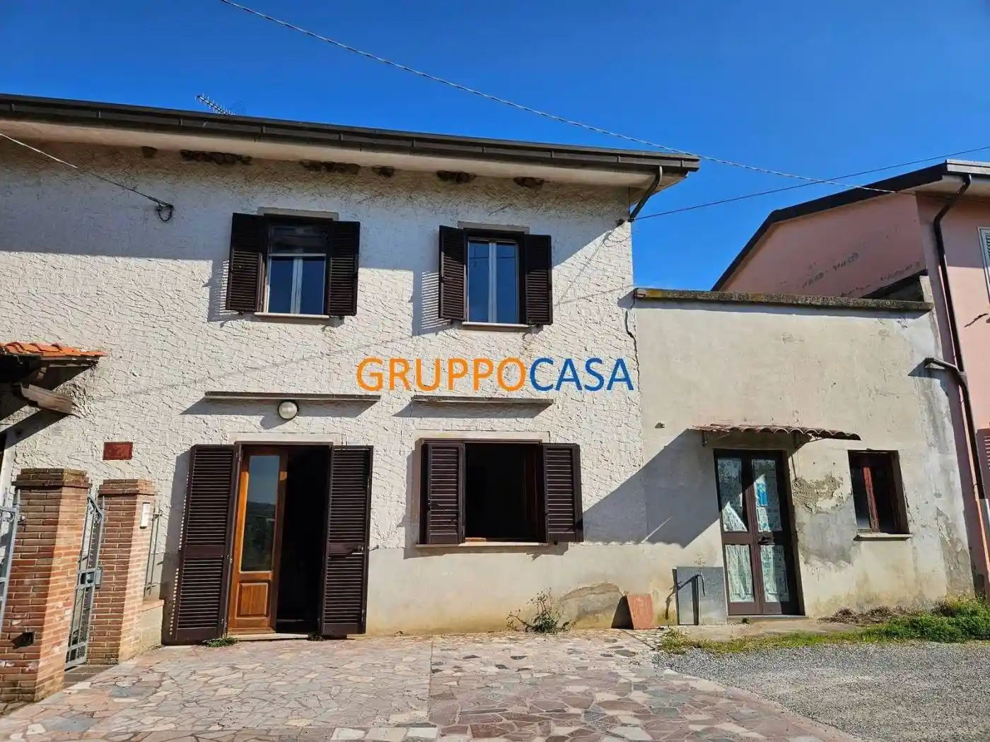 Casa indipendente in vendita a Pescia