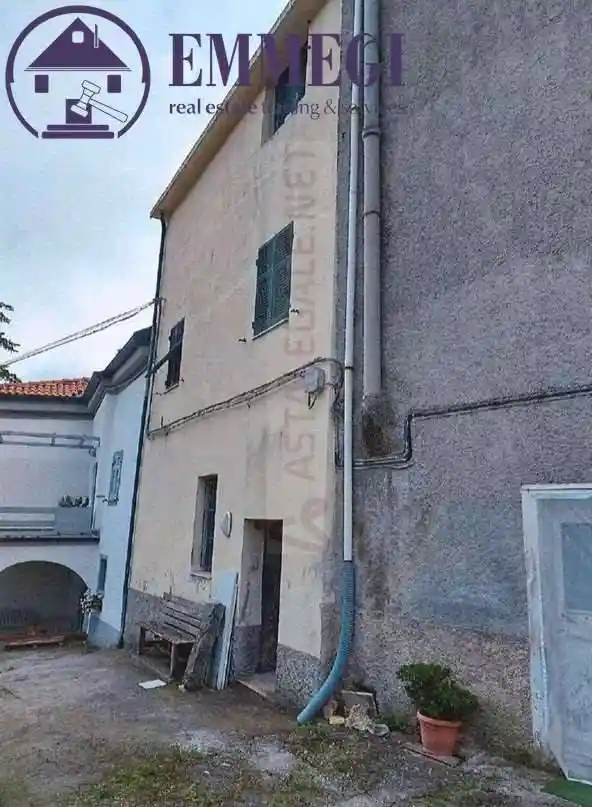 Appartamento in vendita a Giustenice