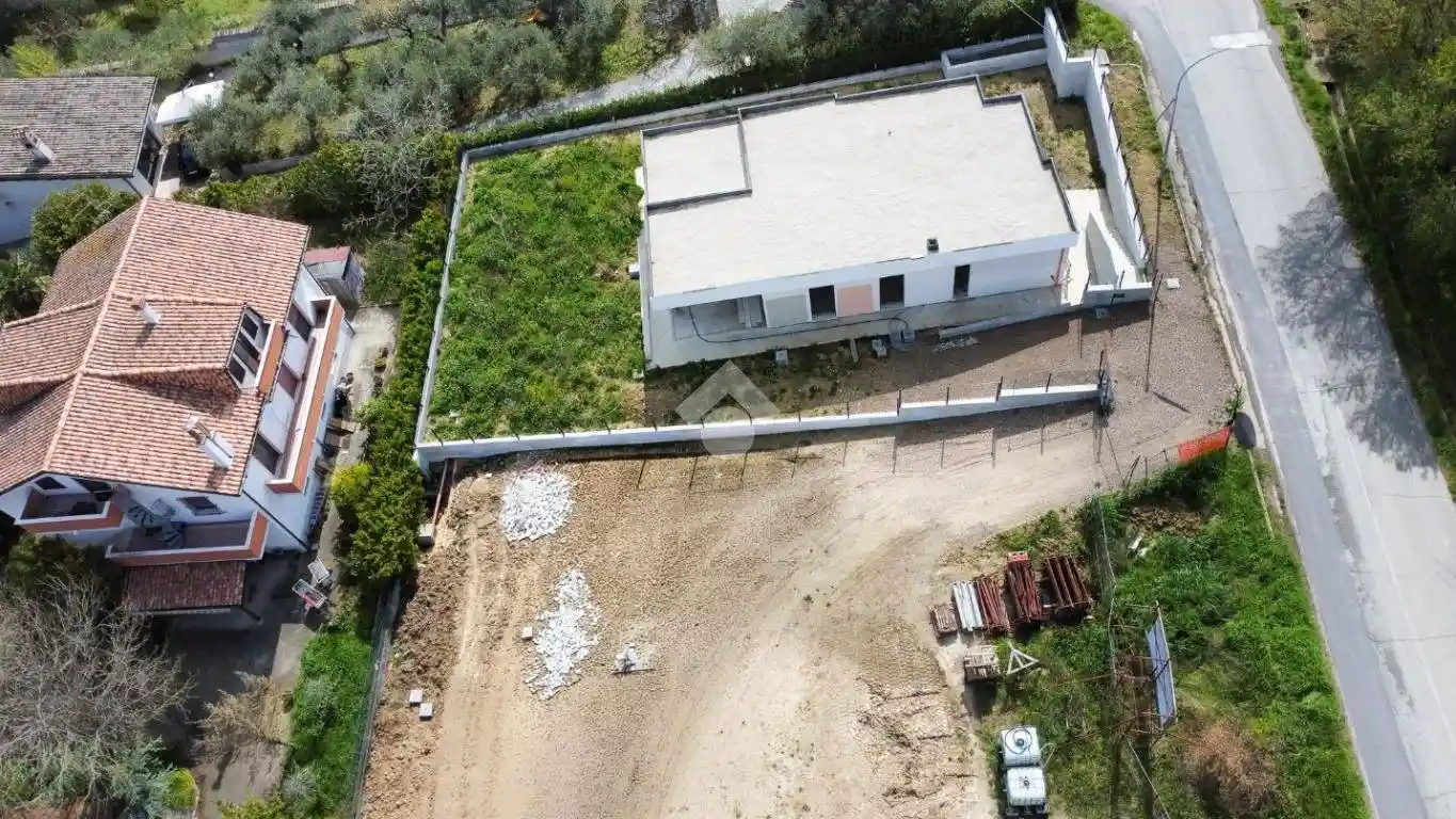 Villa in vendita a Torrevecchia Teatina