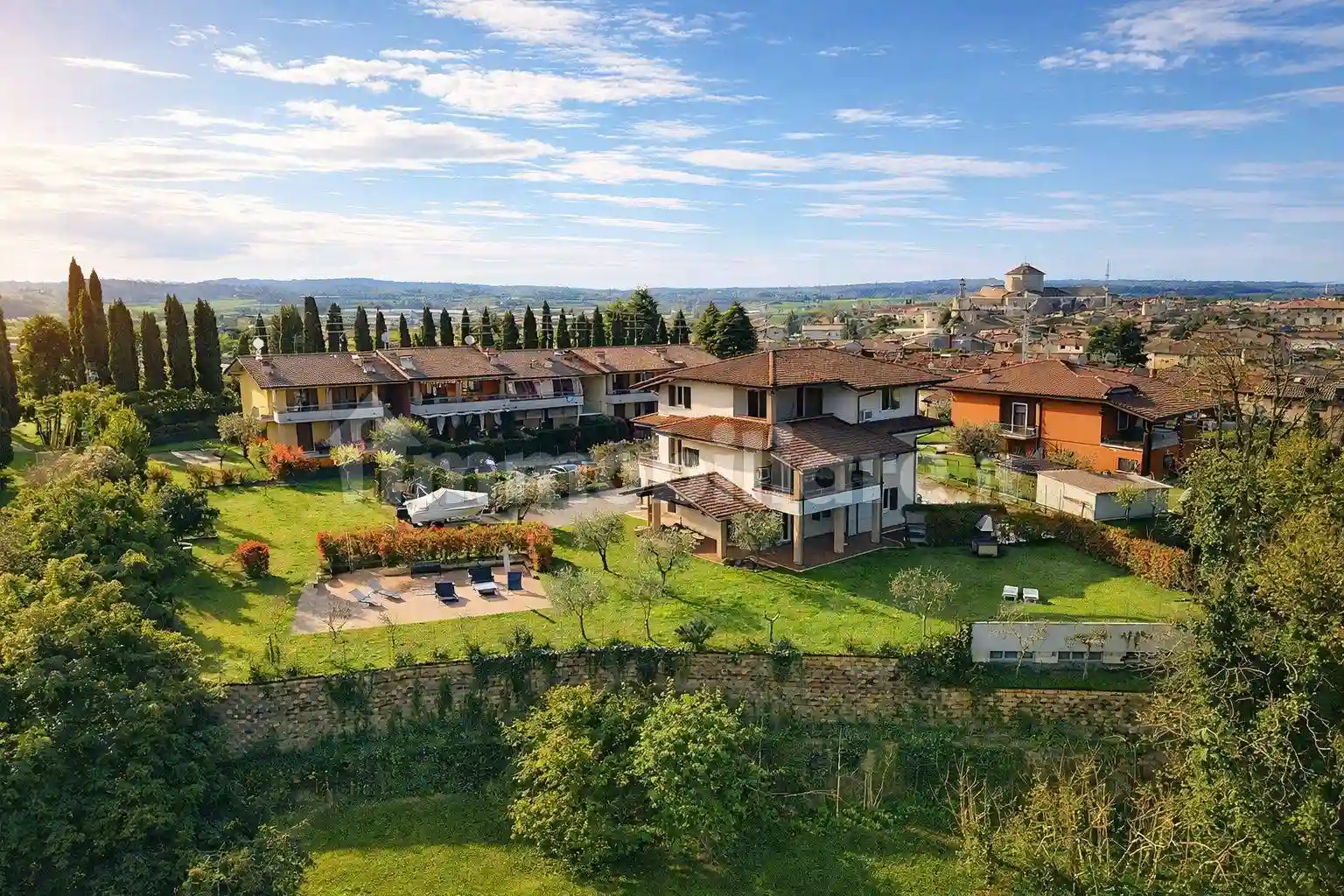 Villa - foto 2