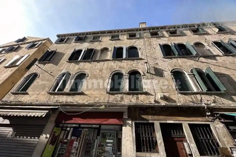 Appartamento in vendita a Venezia