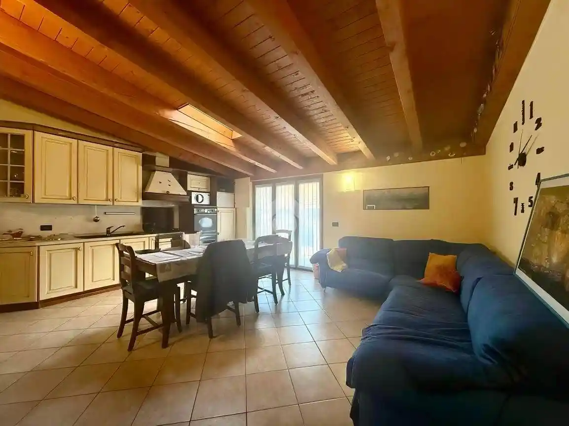 Appartamento in vendita a Artogne