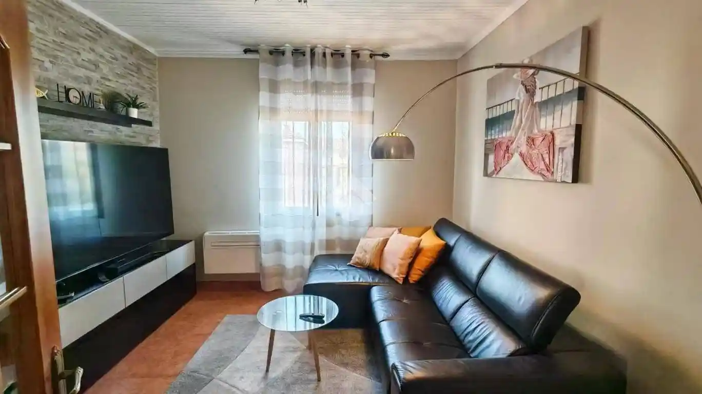 Casa indipendente in vendita a Reggio Emilia