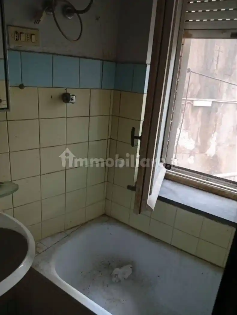 Appartamento in affitto a Napoli