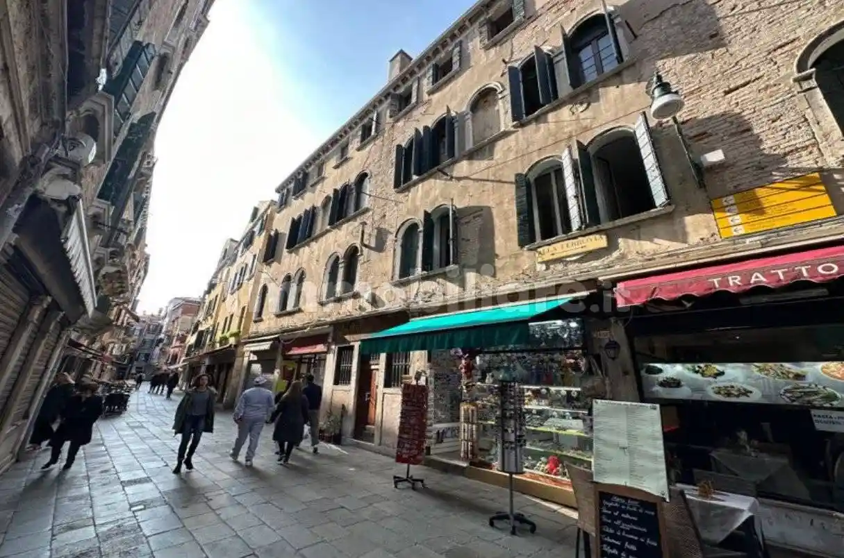 Appartamento in vendita a Venezia